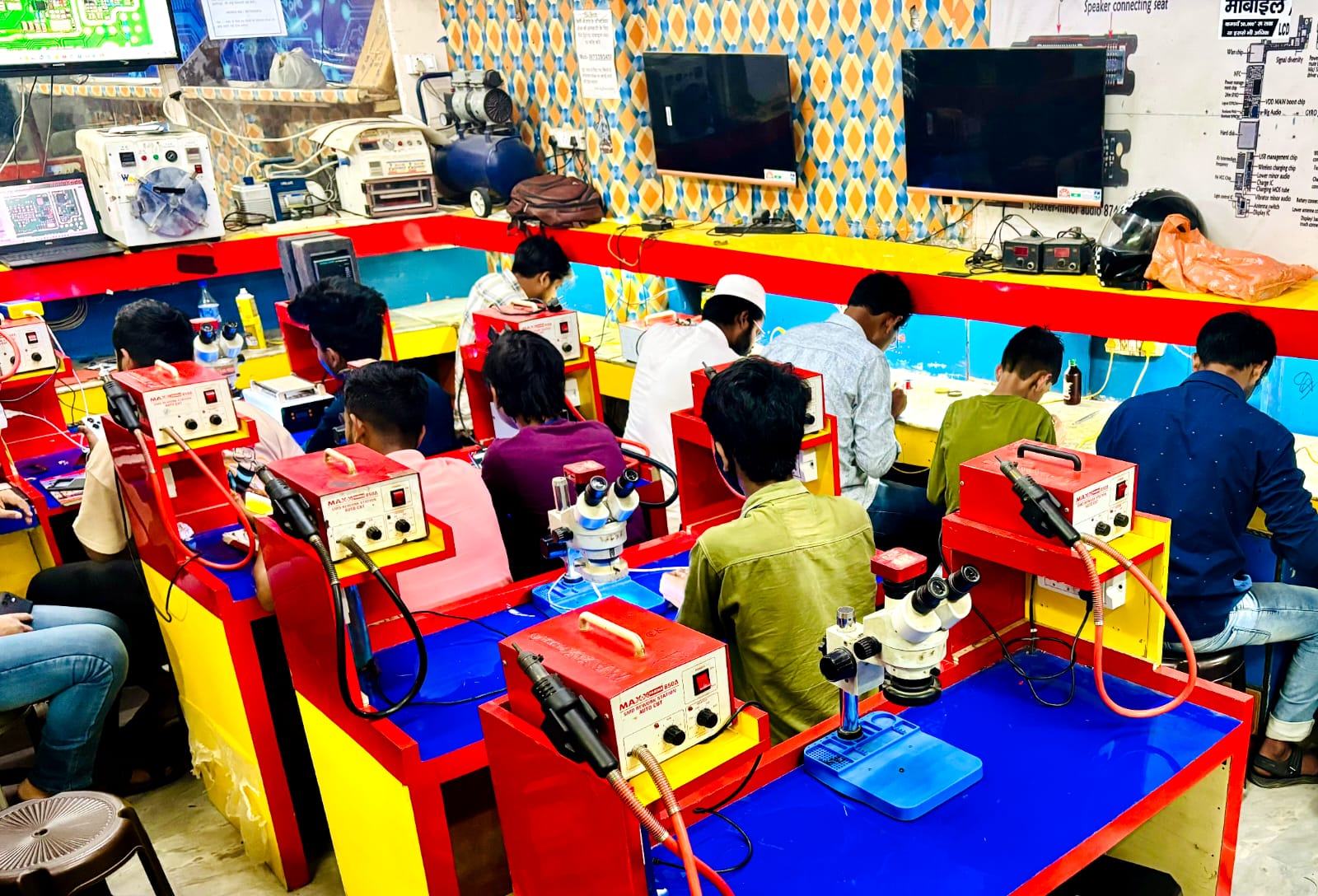 mobile-repairing-institute